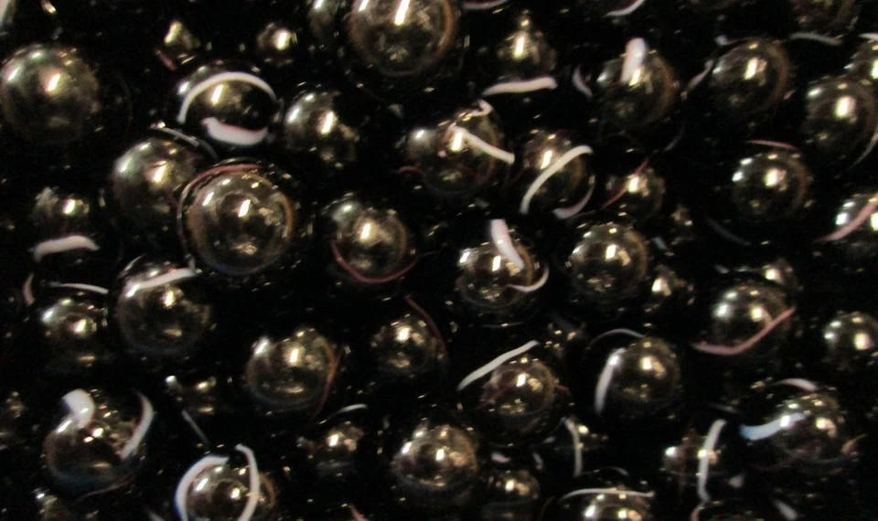 MARBLES 1 POUND OF 5/8″ BLACK & BLUE SWIRL MARBLE KING MARBLES