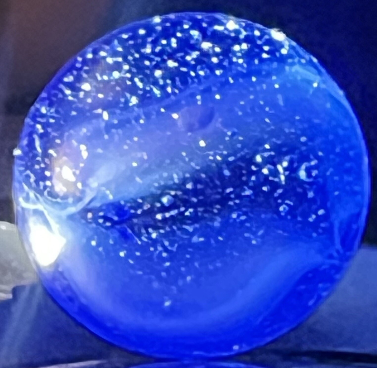 VTG PELTIER TRANSPARENT BUBBLY BLUE /WHITE SWIRL RAINBO 5/8” MARBLE