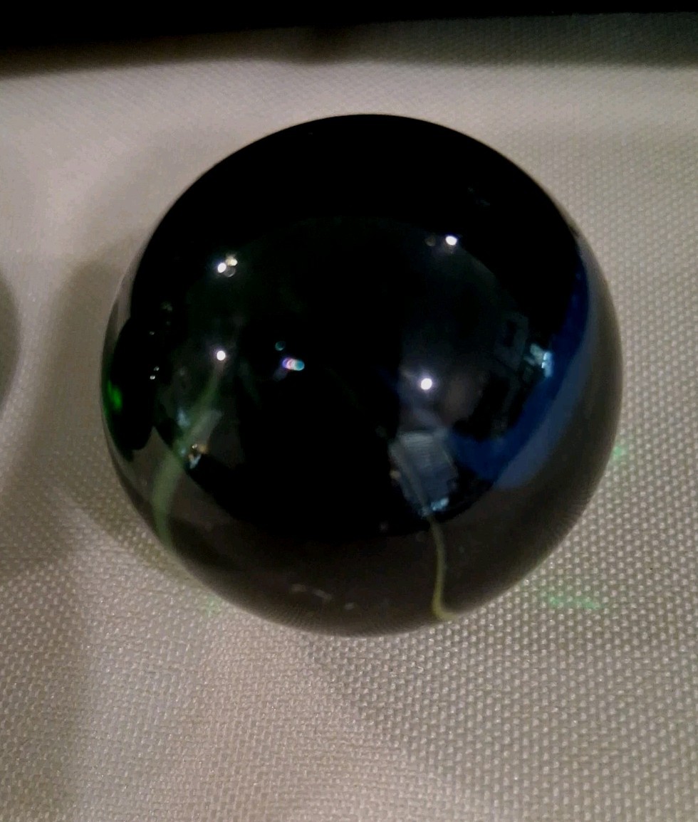2 VTG 1.25″ Marbles: Translucent Dark Green Glass & 3 swirls:Blue,Yellow&White