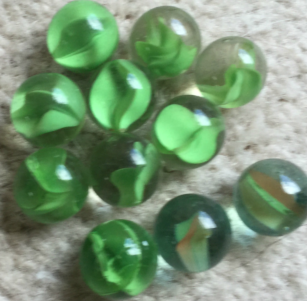 Lot of marbles, different sizes & styles, some vintage, pouch
