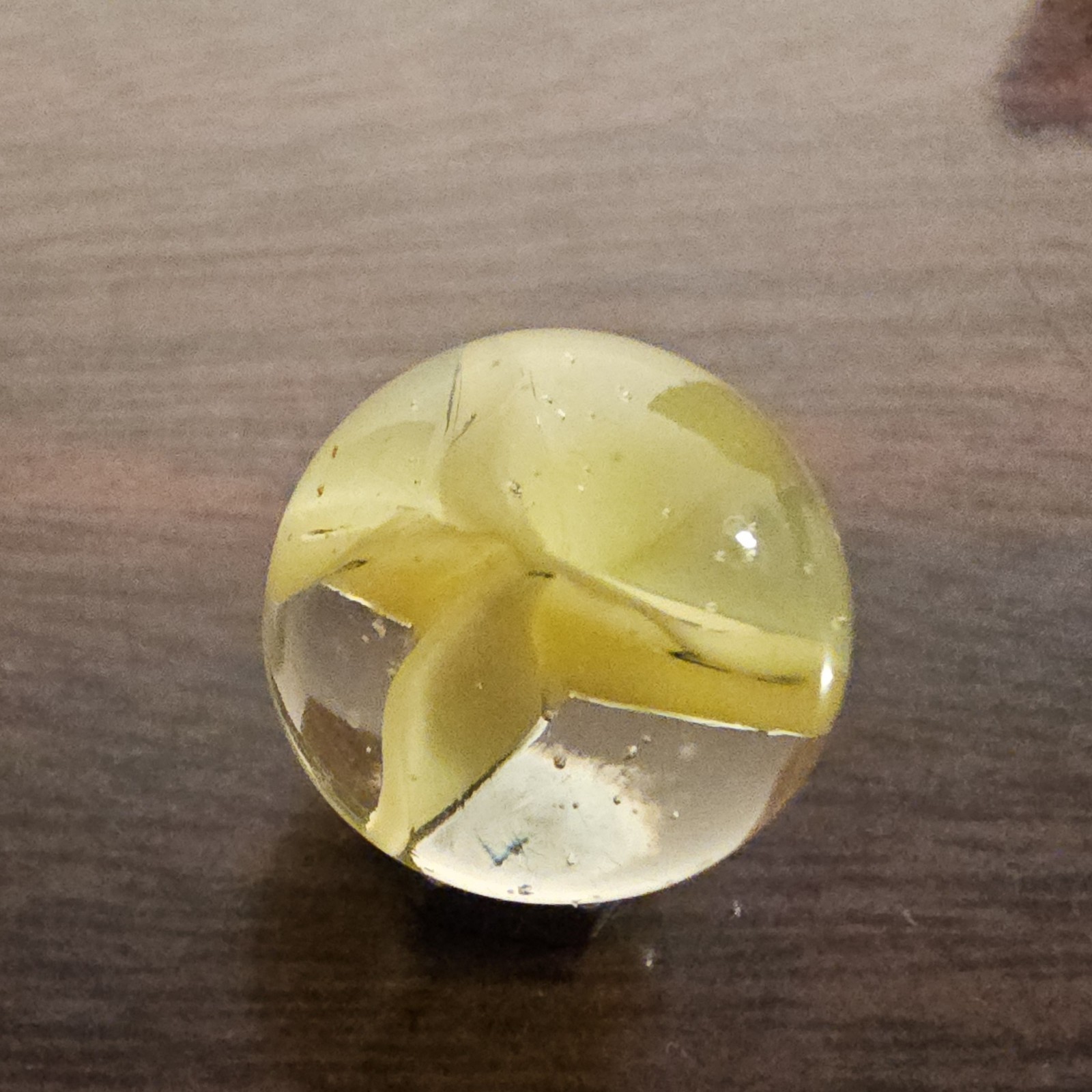 Vintage C. E. Bogard Yellow Hybrid Cats Eye Cadmium Glow In Clear 0.593 Marble