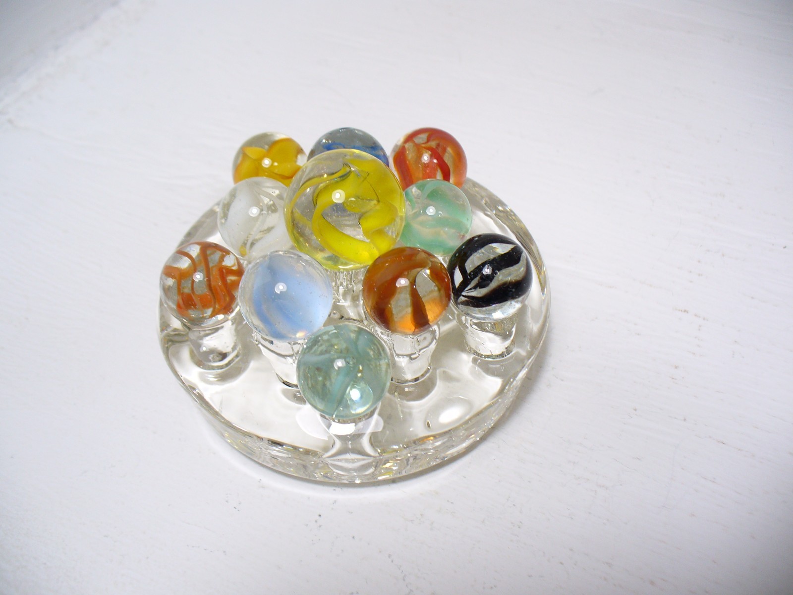 #969 Vintage Vitro Agate Cats Eye Marbles 11 pcs. 1 shooter and 10 regular