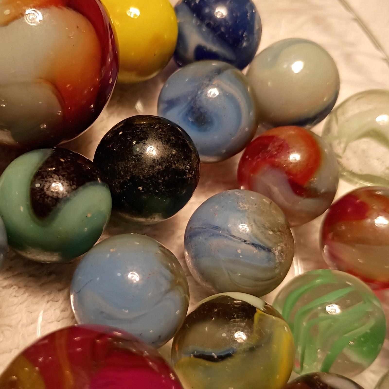 Handmade,Germain, machine,Akro, Vitro Vintage Lot of 50+ MARBLES!! rare! L🤪🤪K!