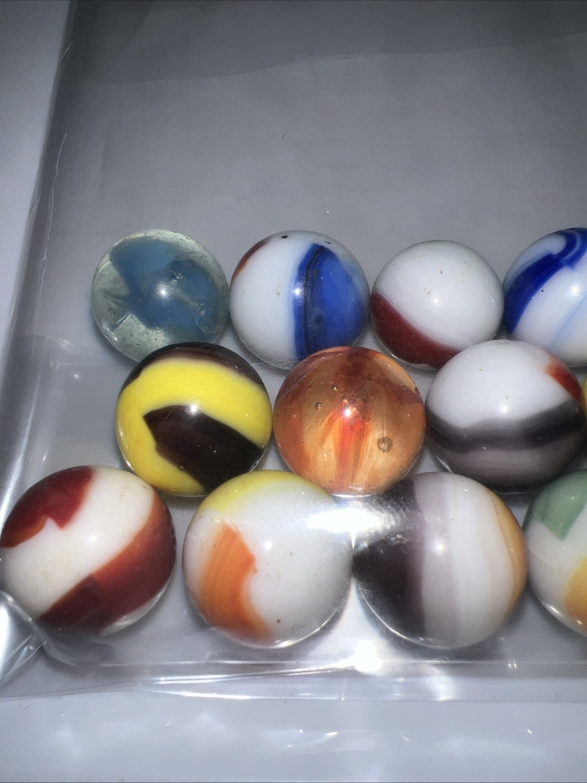 15 Super Nice Old Vintage Marbles, 13.5mm (+r-) M/ NM