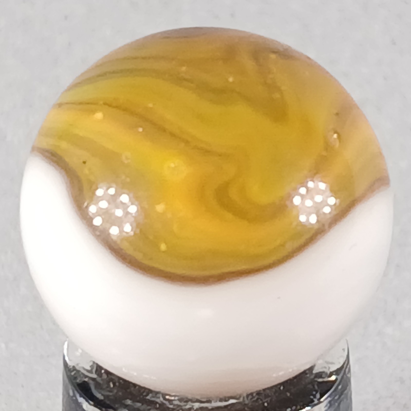 Vintage Vitro Conqueror Marble .61 Inches Near-Mint Condition Combined Shipping