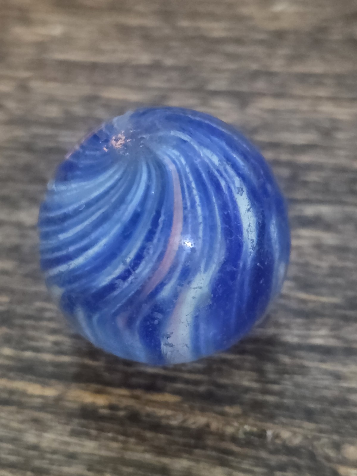 .94″ Antique German Handmade Onionskin Marble – Joseph’s Coat Shooter