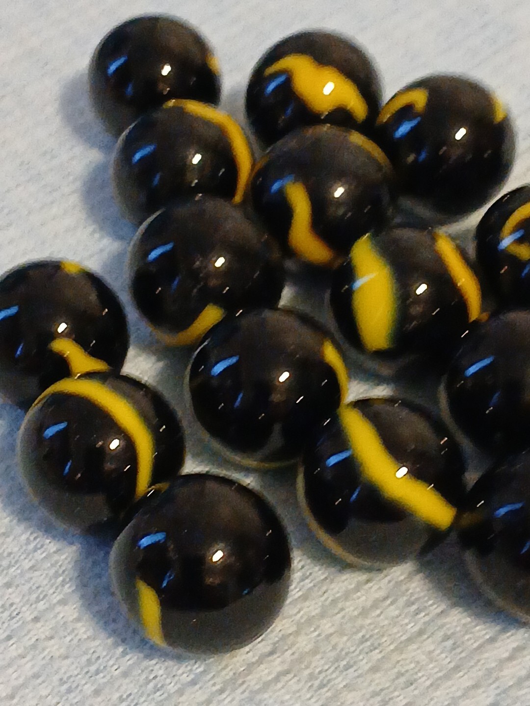 Lot Of 20 Poison Frog Marbles 5/8″ Classic traditional children’s game play
