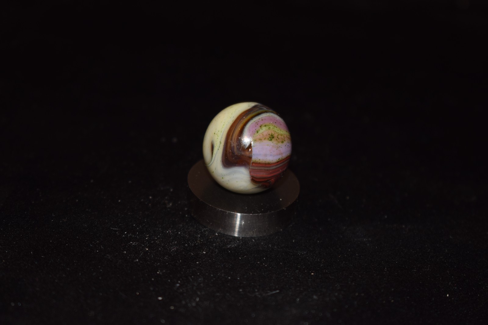 👀➖⏩JABO Badger Run🟪 Lavender Aventurine Collectors Marble Size .796″=20mm MINT