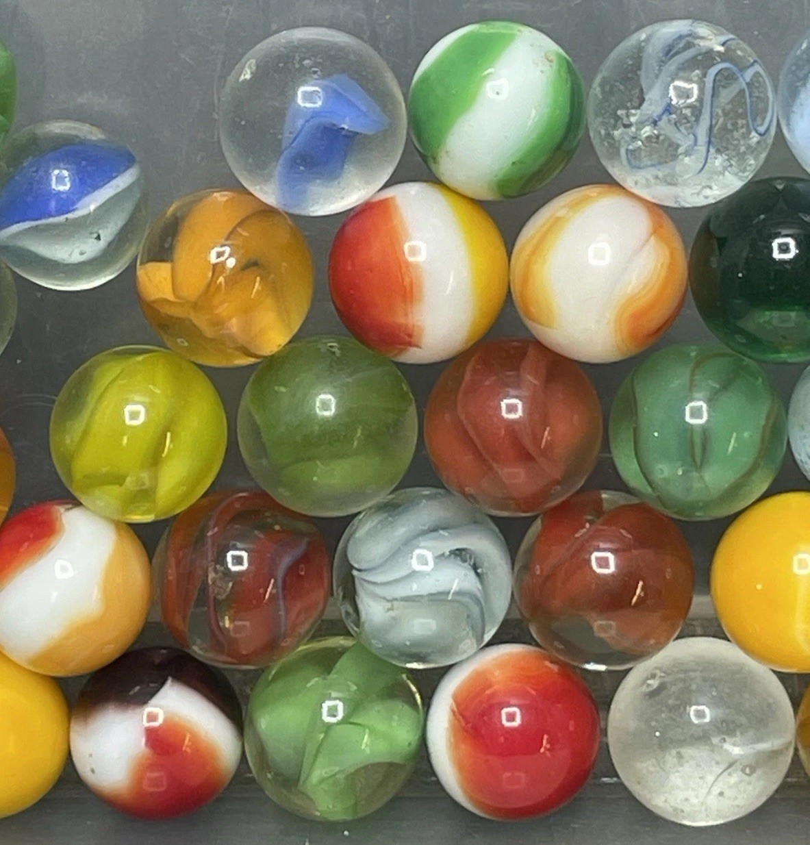 VINTAGE MARBLES LOT 50 pc AKRO AGATE MARBLE KING PELTIER PATCH SWIRL b