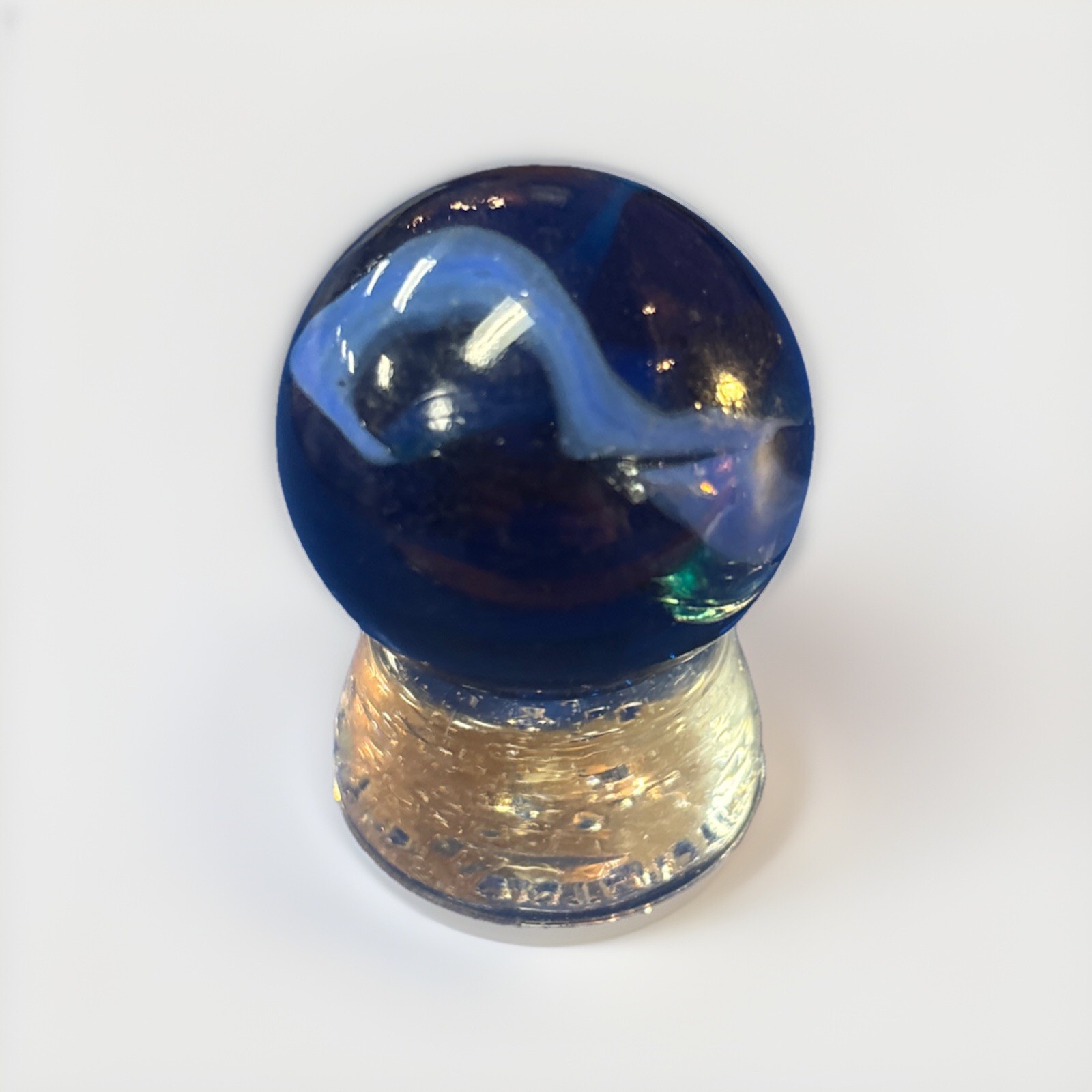 Stunning contemporary swirl marble #971