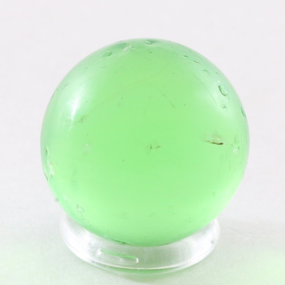Vintage 13/16 UV Reactive Semi-translucent Glowing Green Glass Marble