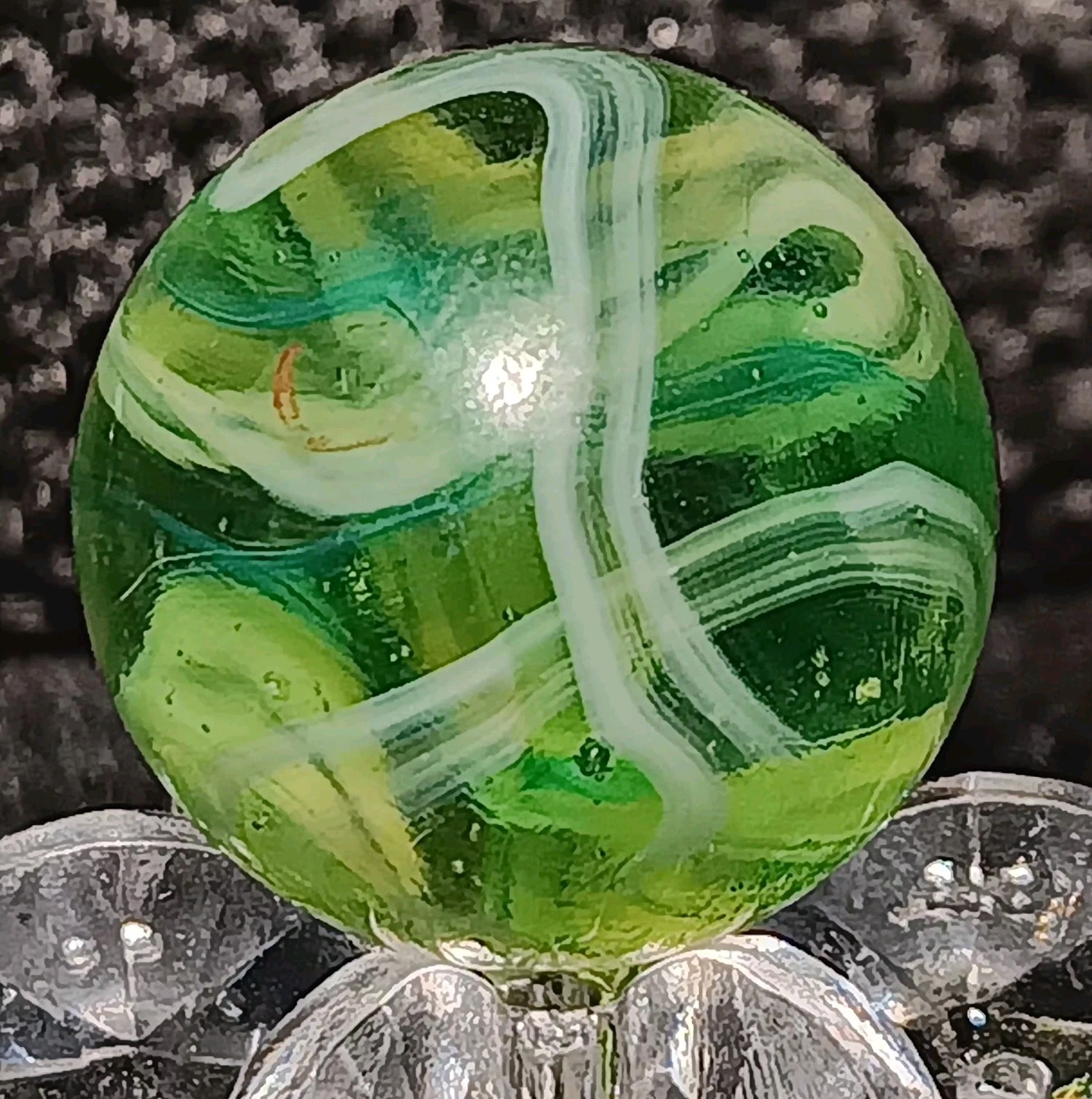 Stunning Ravenswood Transparent Swirl Marble. .60″ Mint. Uv Active.