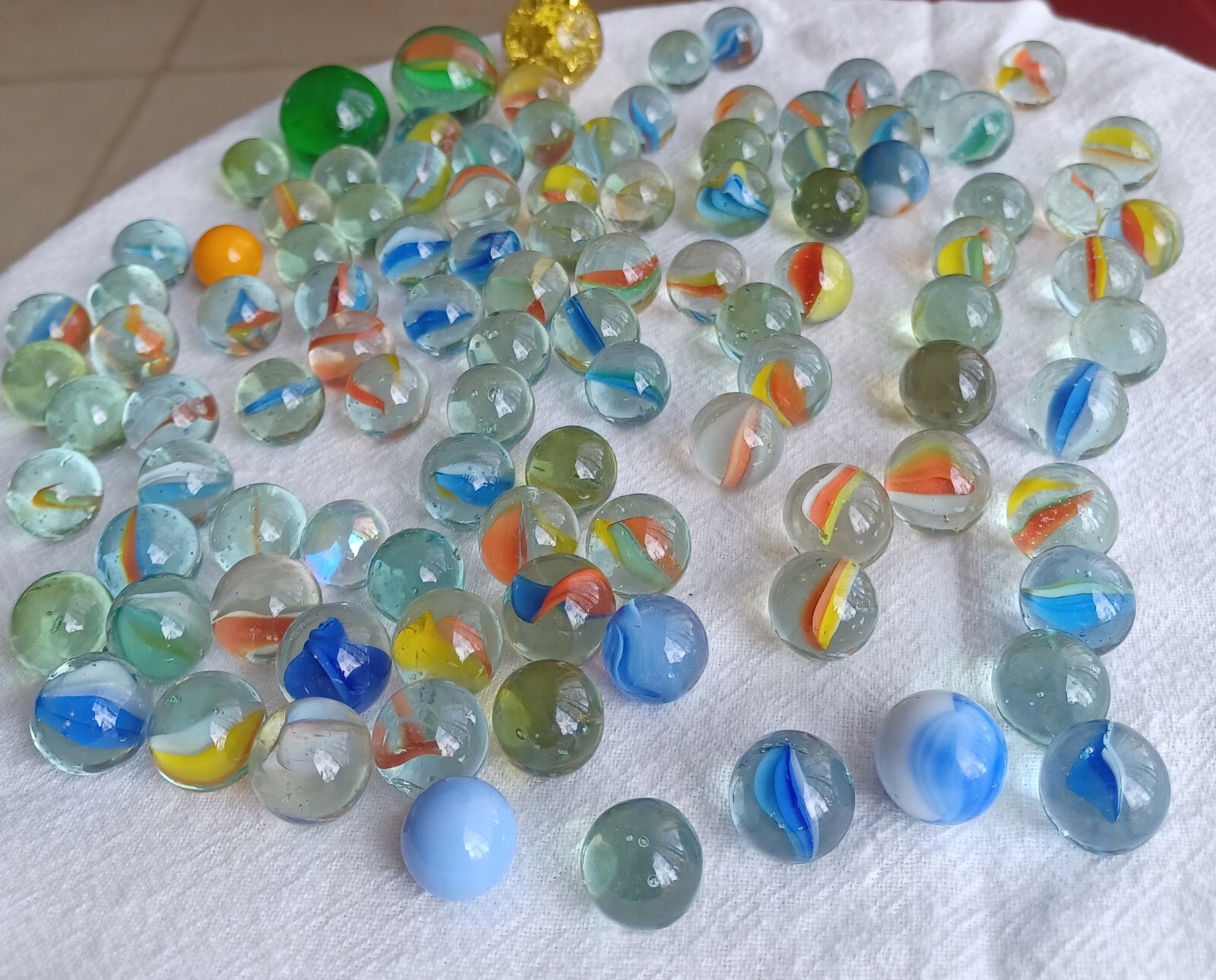 Marbles Lot of 100 +3 big multi-colored swirl