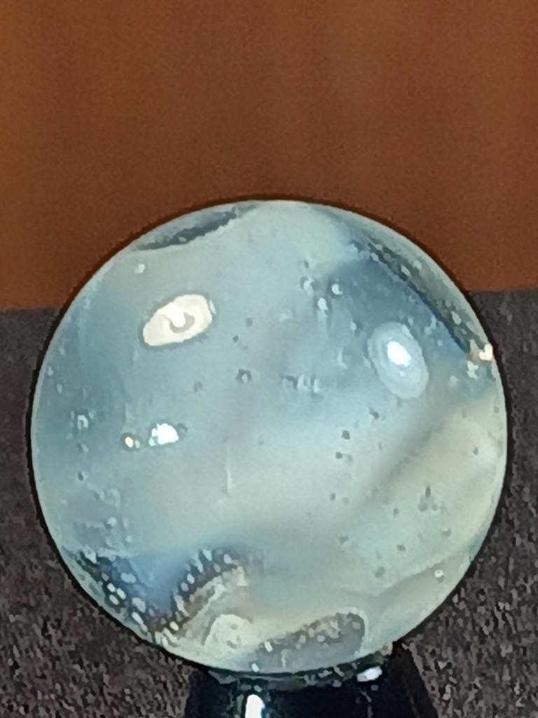 5/8″ Akro Vacor Ice White Slag Swirl Near Mint Serious Marble B385