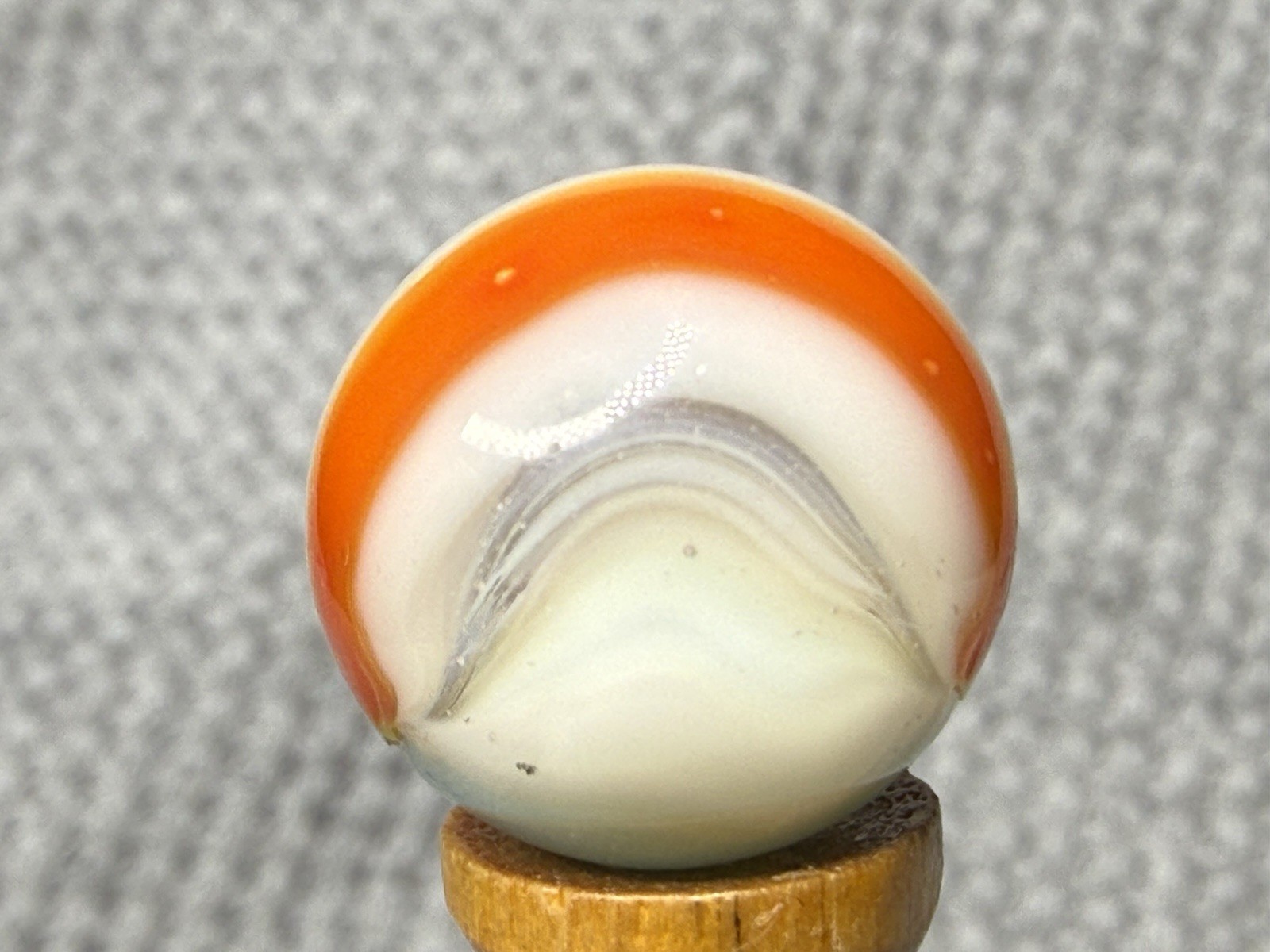 Vitro Agate UV Reactive Tri Lite Marble .63” NM(+)