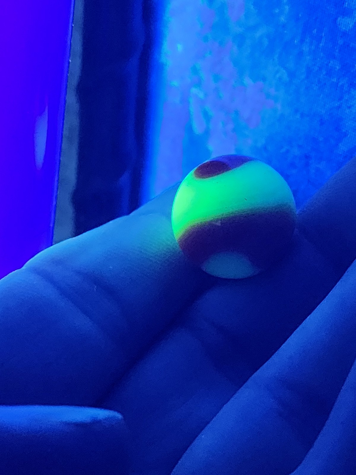 Vintage Rare Glass Marble Shooter Boulder Glows Under Black Light