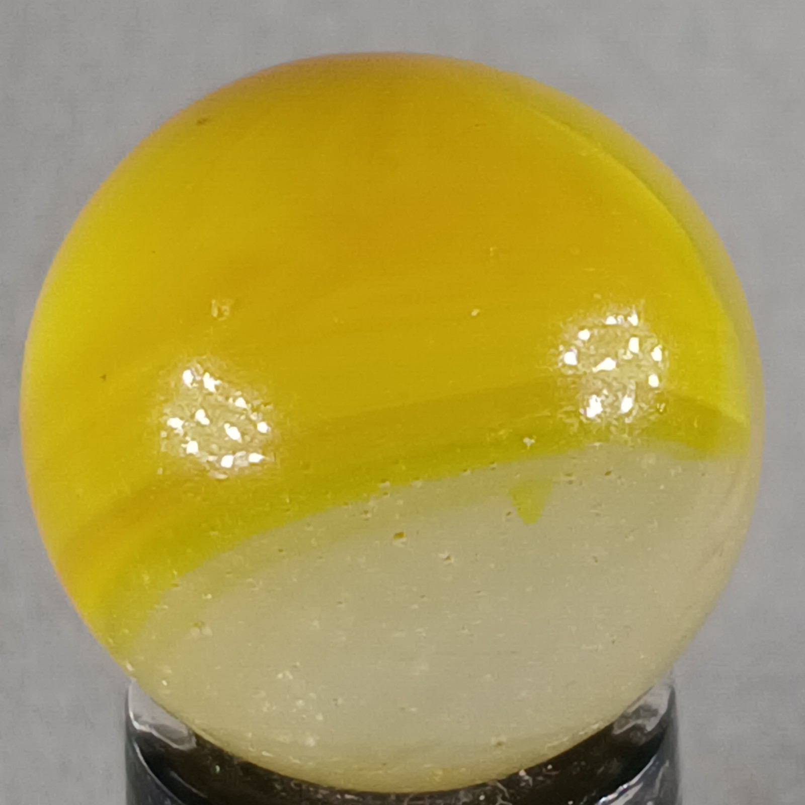 Vintage Vitro Conqueror Marble .61 Inches Near-Mint Condition Combined Shipping