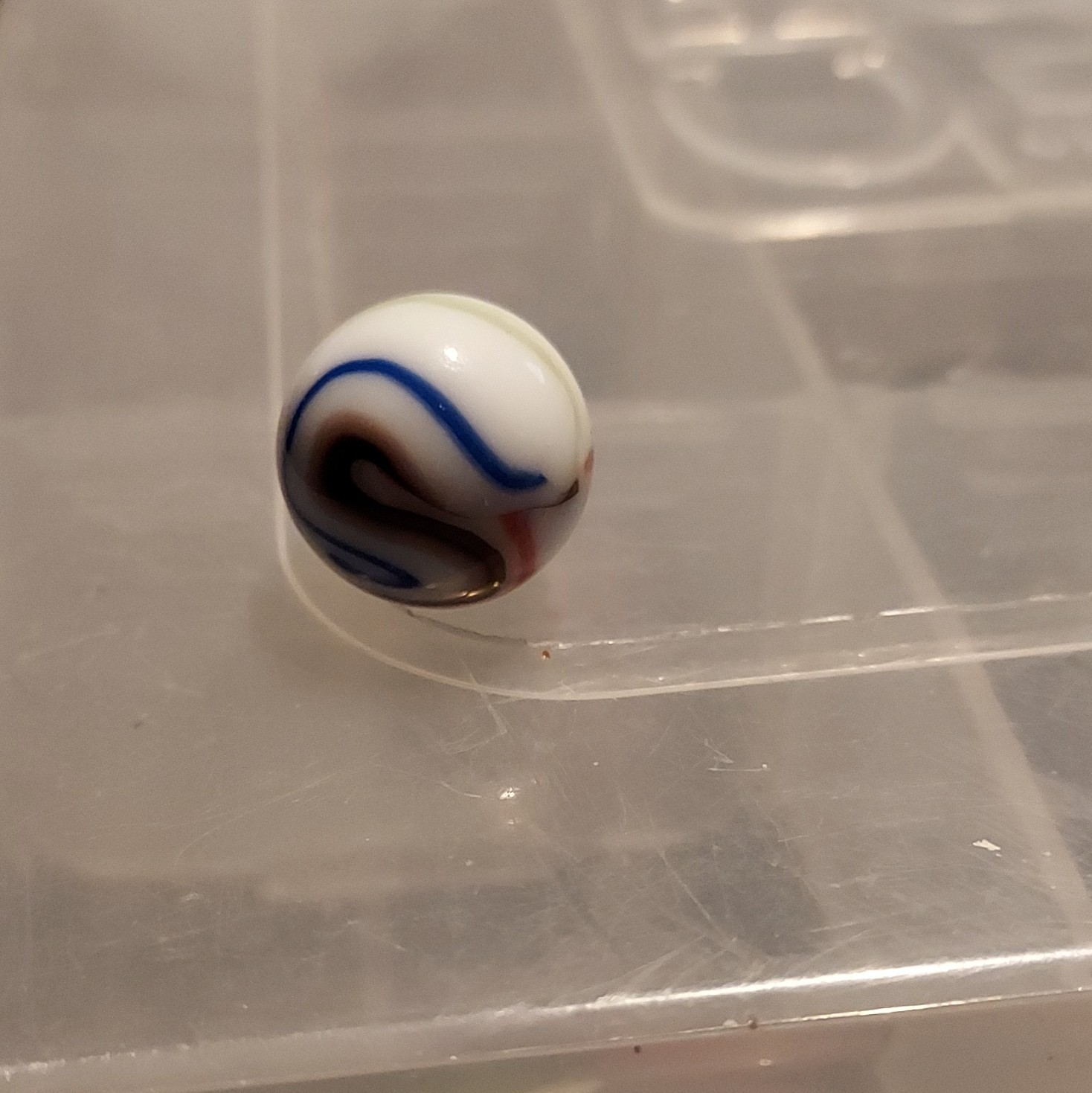 White Base Glass Toy Marble – Blue Red Green & Brown Swirl, Single, Ages 17+