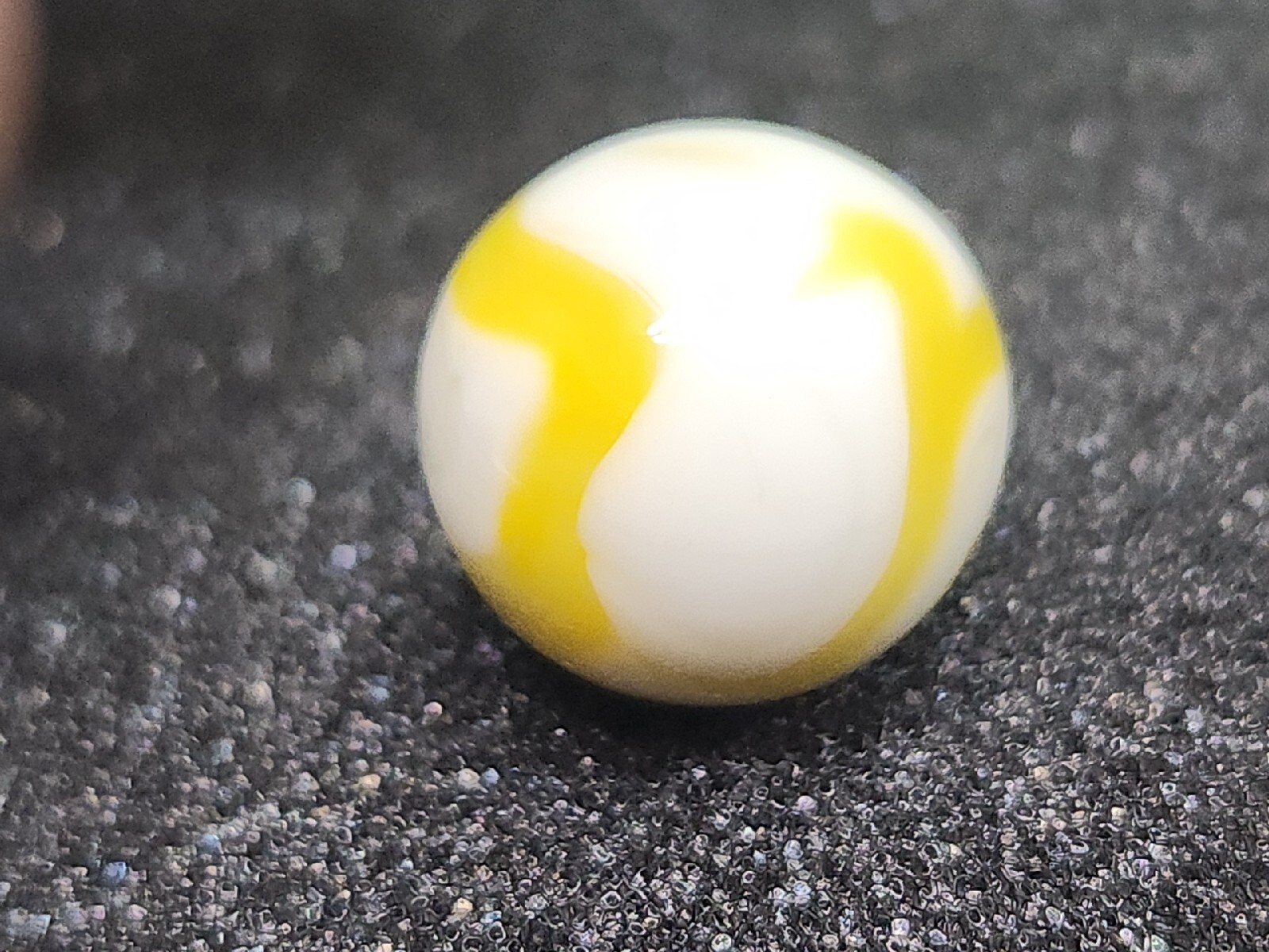 Vintage Art Glass Marble White Milk Cream Yellow Lemon Candy Jolly Rancher Swirl