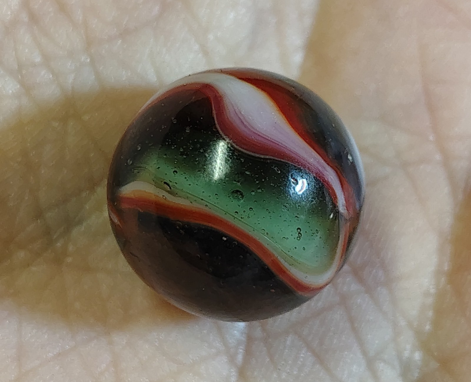 Vintage Peltier Glass Marble 0.62″ NLR Muddy Rainbow NM Condition