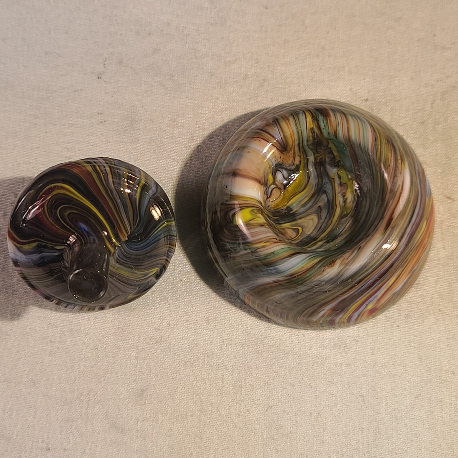 ANDY DAVIS, Glass Art Spinning Top & Base, Megans Run (?), #256O