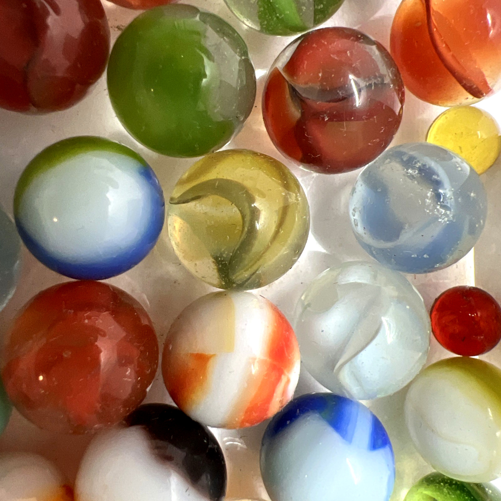 Estate Item Antique Vintage Lot Of 52 Clear/Swirl Glass Marbles