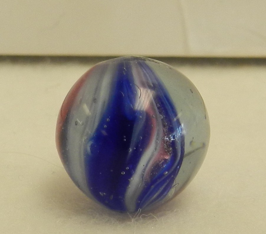 #20441m Small .56 In Vintage German Handmade Shrunken Onionskin Marble