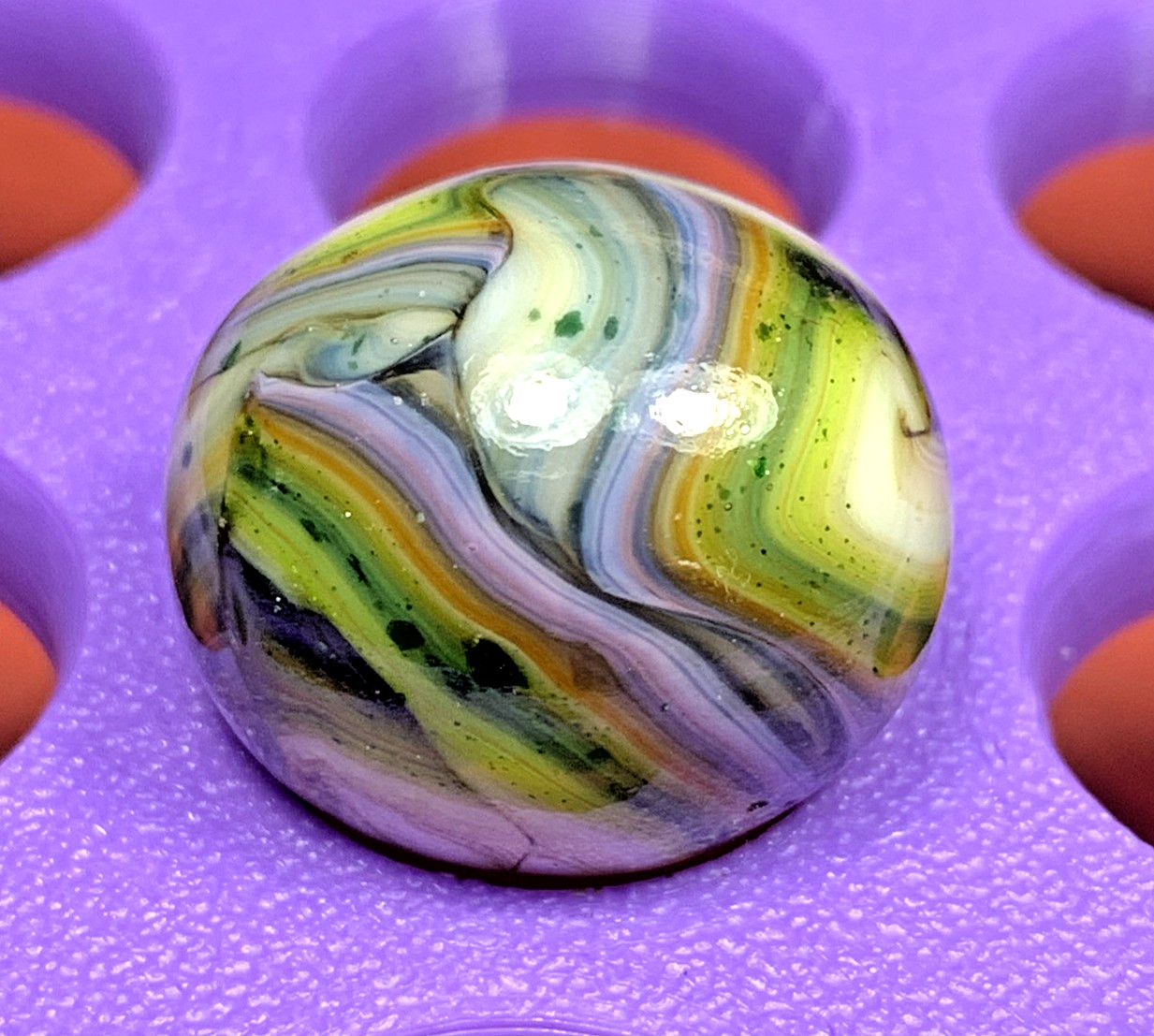 DAS/CHAMPION/WV/JABO INTERESTING SHAPLEY AVENTURINE SWIRL SHOOTER .67″ BOX01/116
