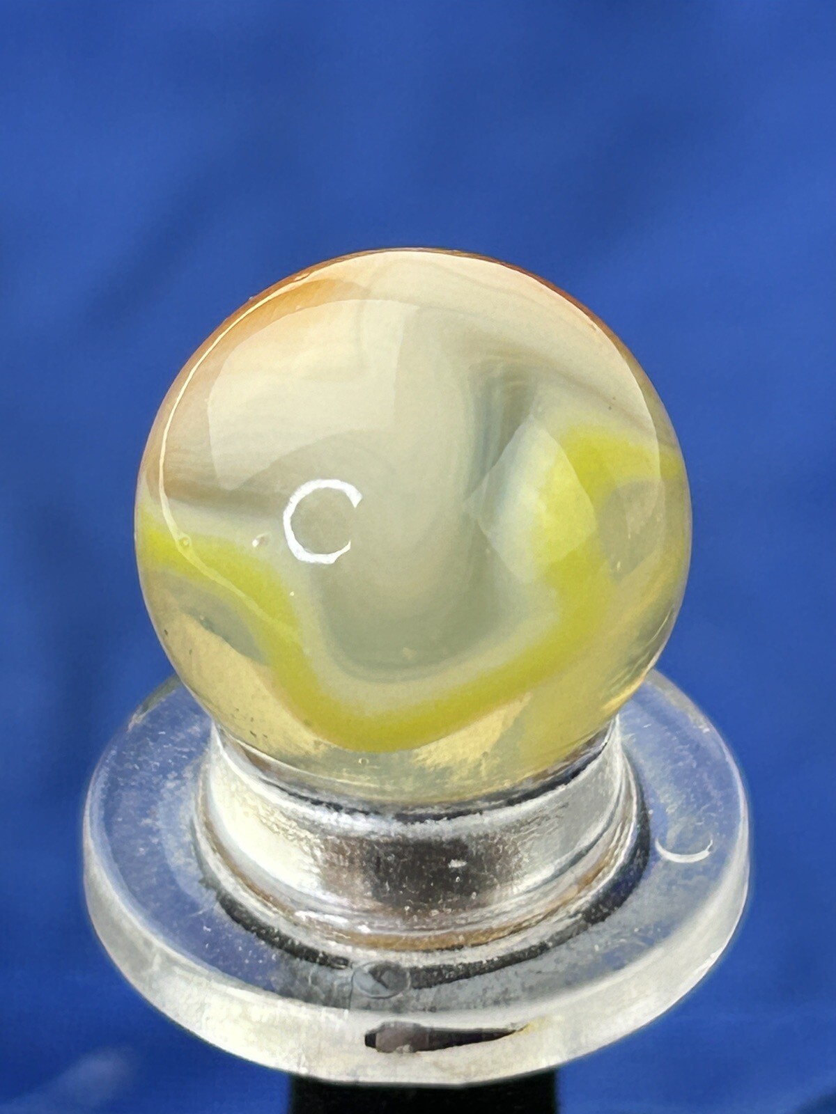 Vitro Three Color Fancy Conqueror Marble .60” NM