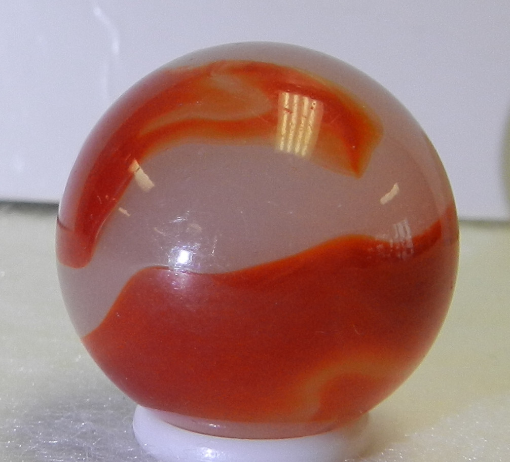 #17859m .98 Inches Vintage Akro Agate Ace Corkscrew Shooter Marble