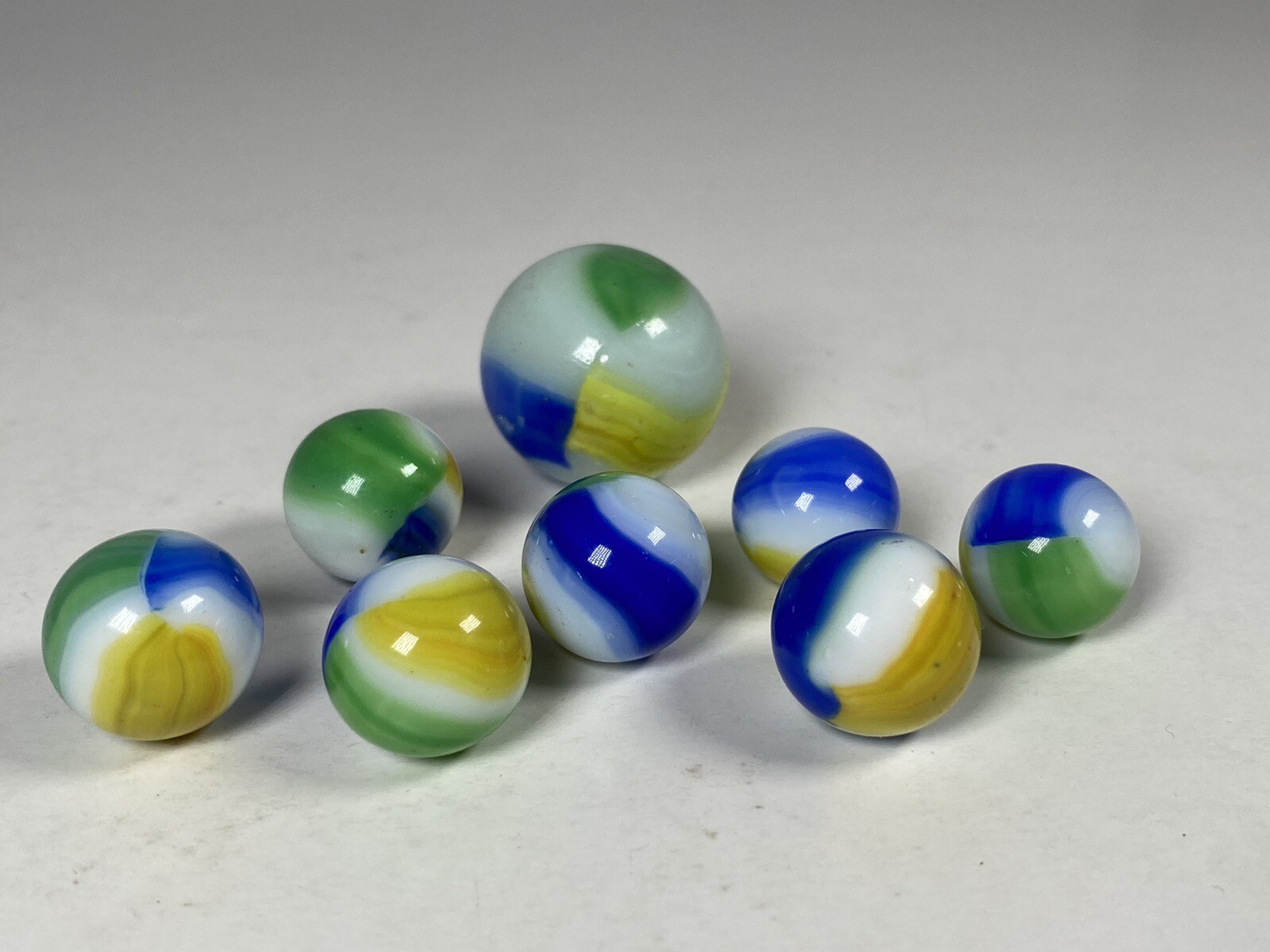 Large Marble King Tri-Color Rainbow Scout Hybrid Vintage Marbles Lot w Shooter