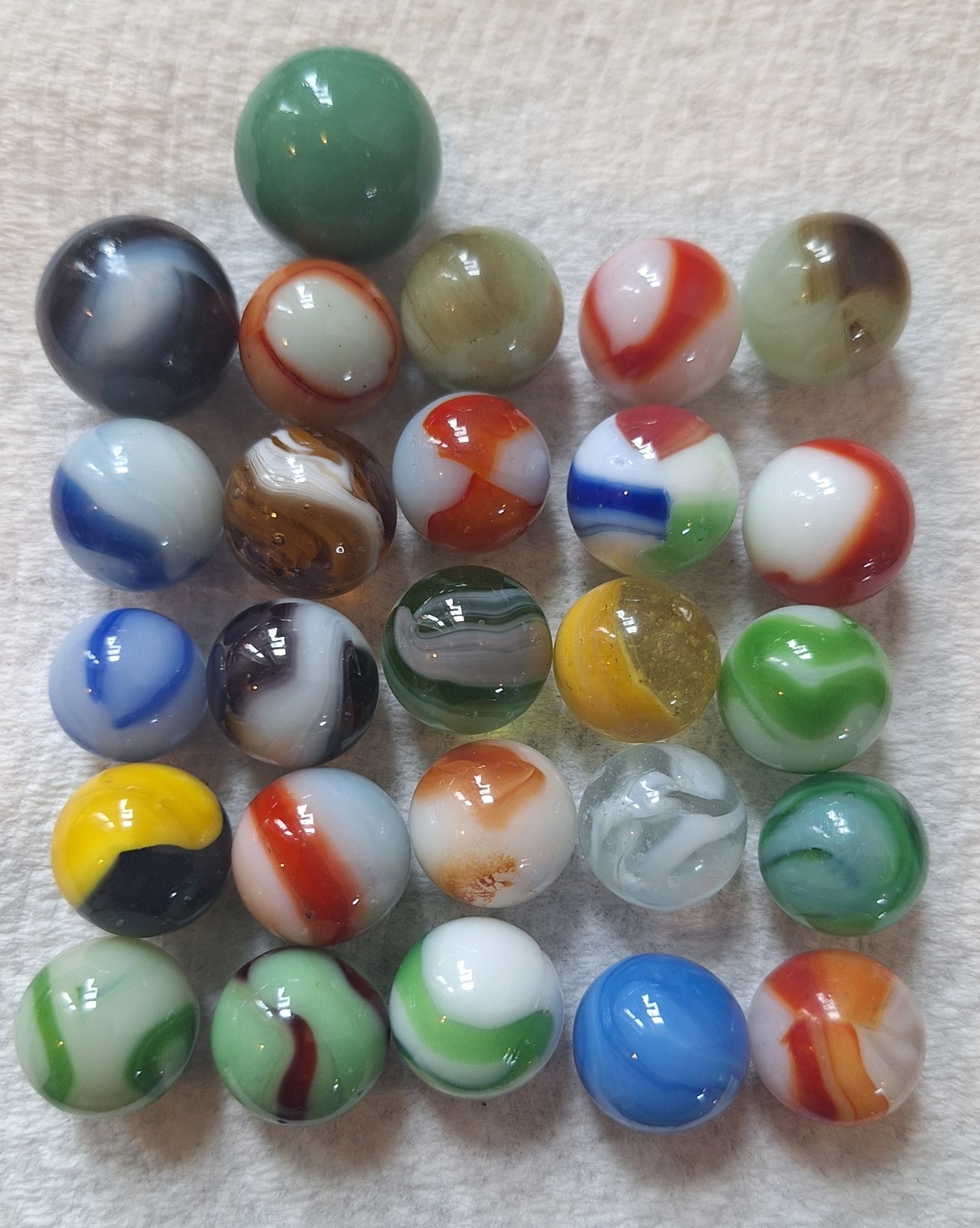 Lot Of 26 Vintage Marbles WV Swirls,akro Agate ,alley ,cac, Peltier NM-M
