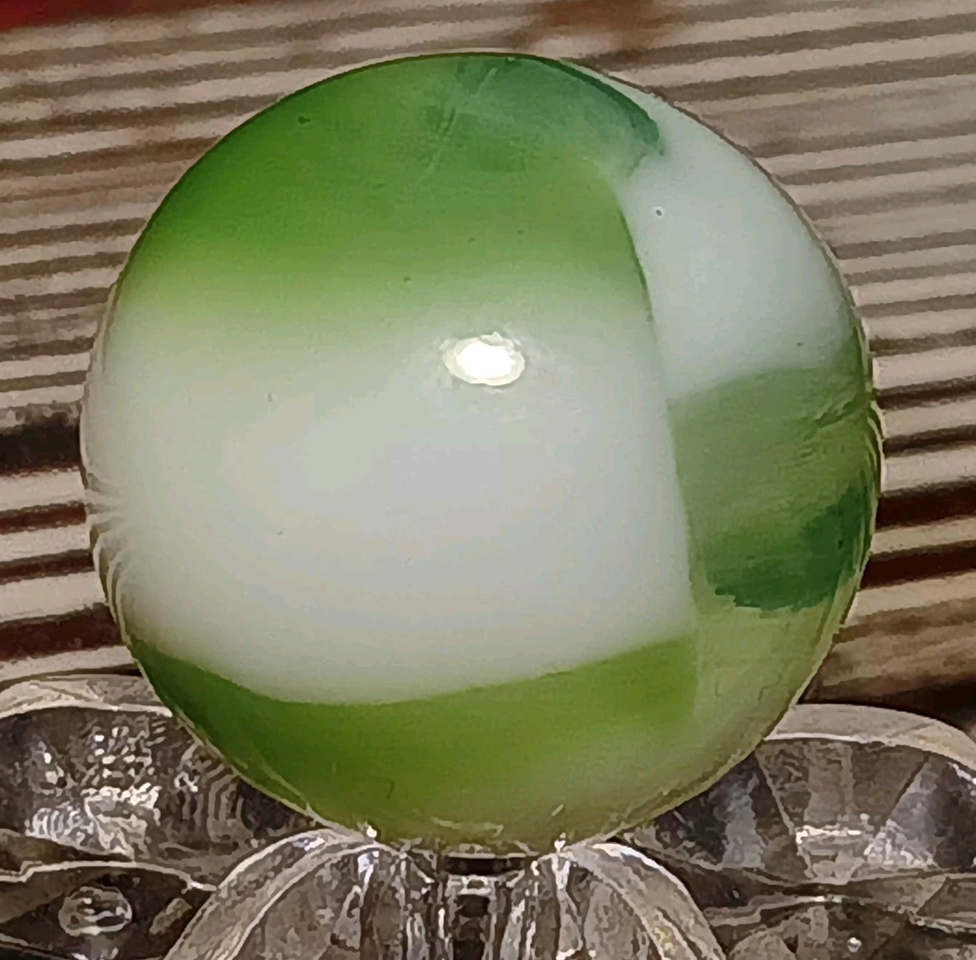 Marble King Rainbow Marble. HTF Type. Transparent Grasshopper. 5/8″ Mint. Glower