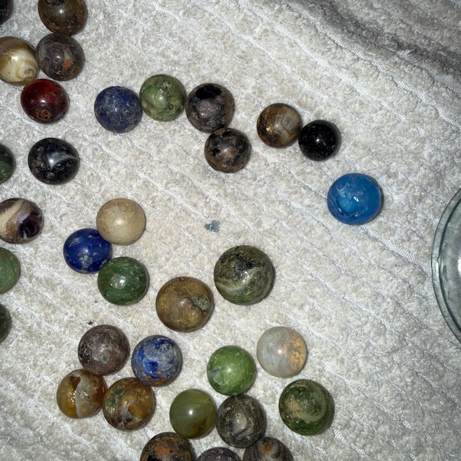 VINTAGE/Antique ESTATE 1.5 Lb. MARBLE LOT (h) w/ Jar German? unsearched 15-25mm.