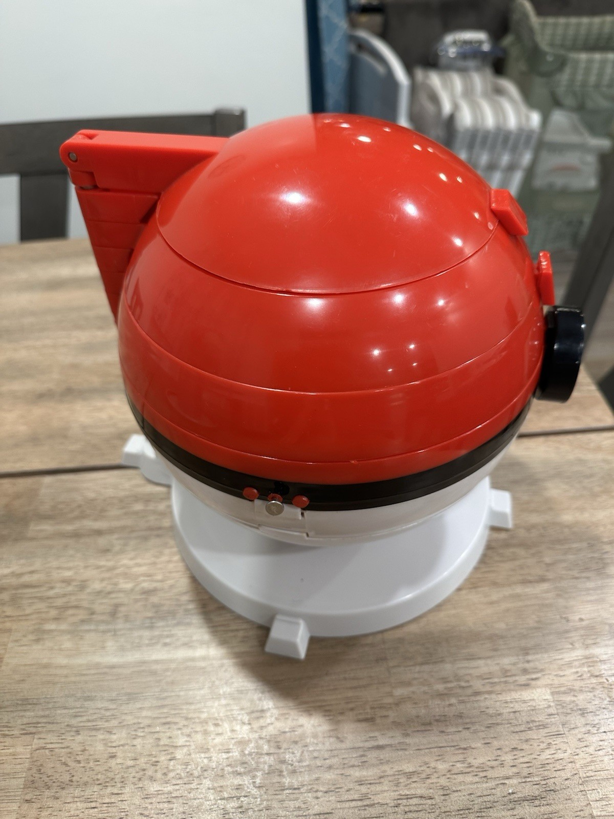Pokemon Toy Marble Set with Poké Ball Storage Case & Character Marbles