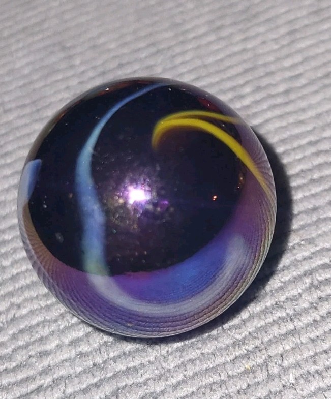 Vacor Marble Shooter 15/16″ Milky Way Or Rumba Iridized Swirls 5/8″ Marbles