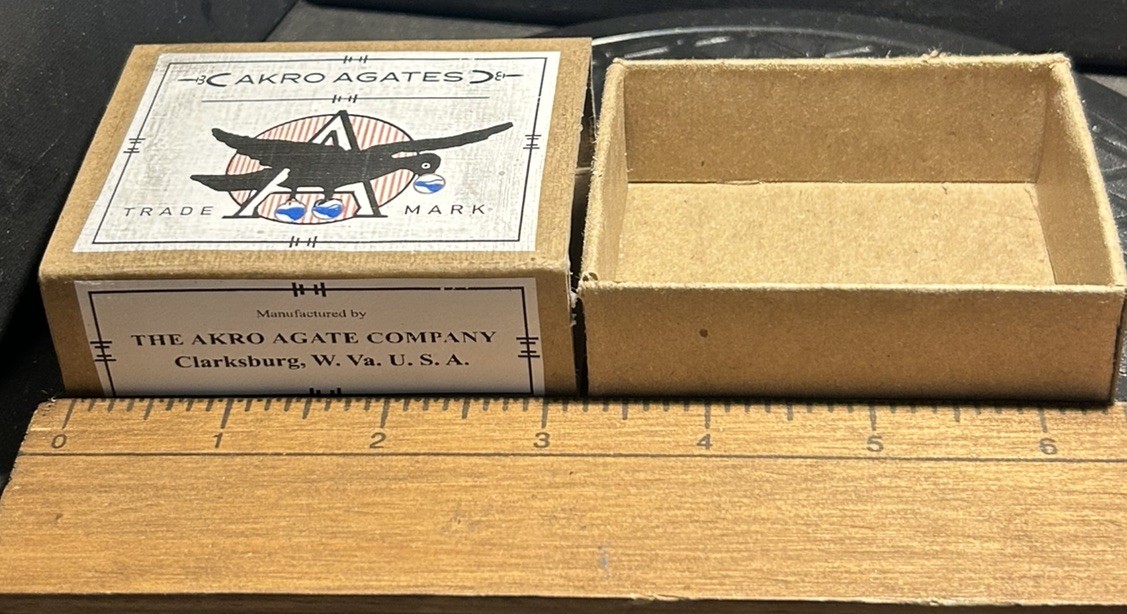 Akro Agate Co. Slide Box Small And Medium Size Marbles Lot 1