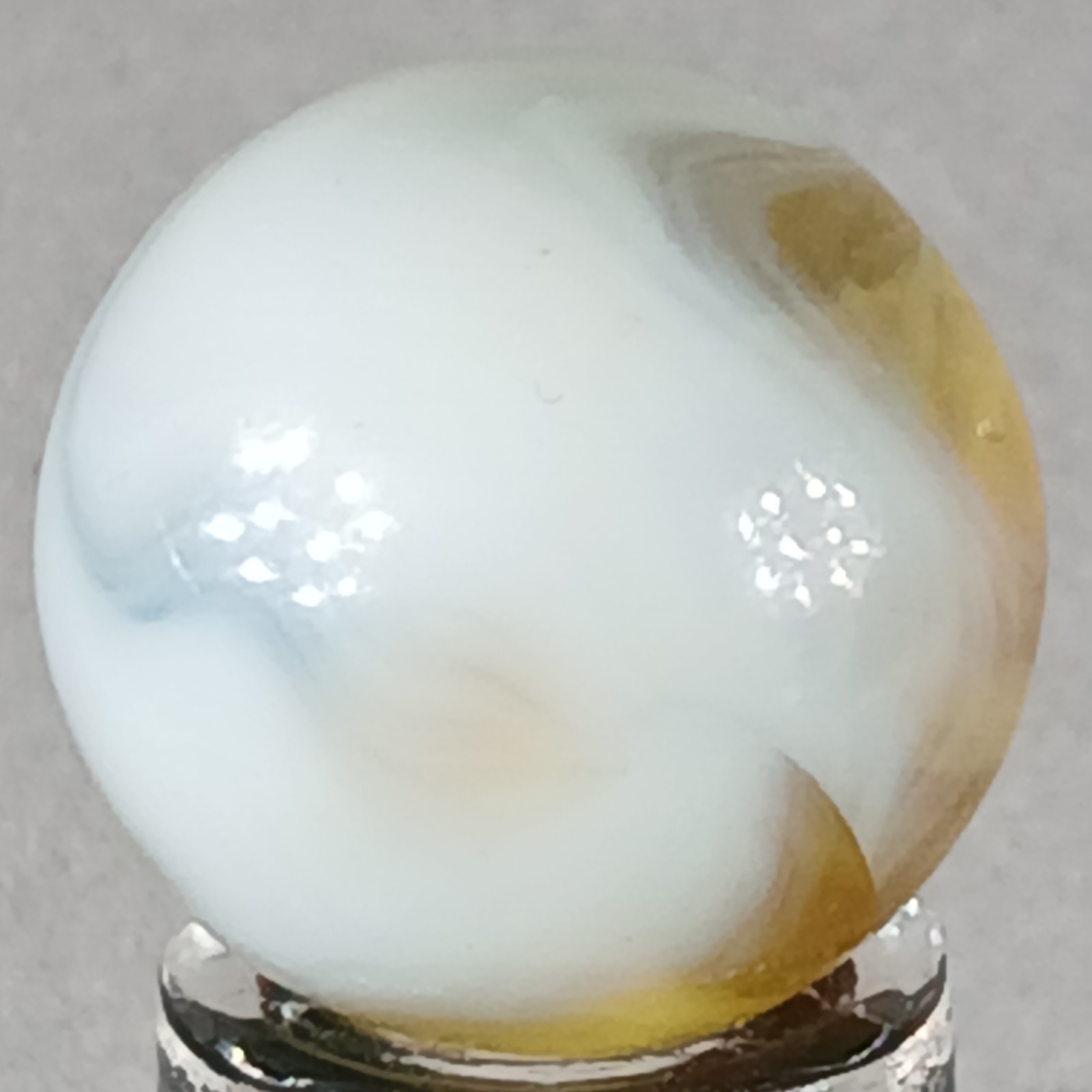 Vintage Vitro Conqueror Marble .61 Inches Near-Mint Condition Combined Shipping