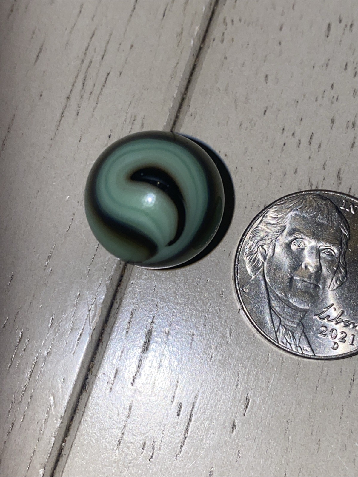 Rare Vintage Akro agate “Pistachio” Near Mint Condition