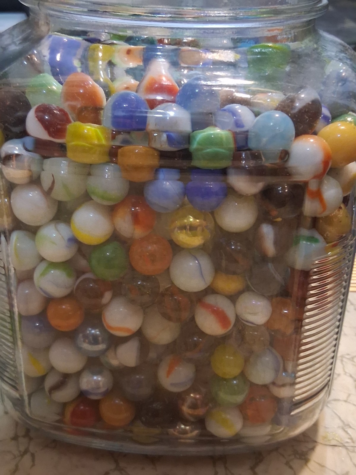 vintage marbles lot 100ct. Random pick from bin and trays/ vintage mix/NM-M##