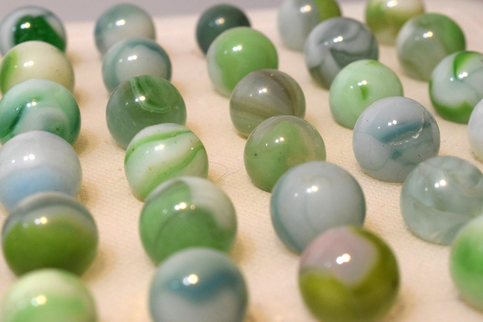 VITRO AGATE MARBLES ARKO 57PC MIXED LOT SHAMROCK GREEN AQUA BLUE COBALT LIME