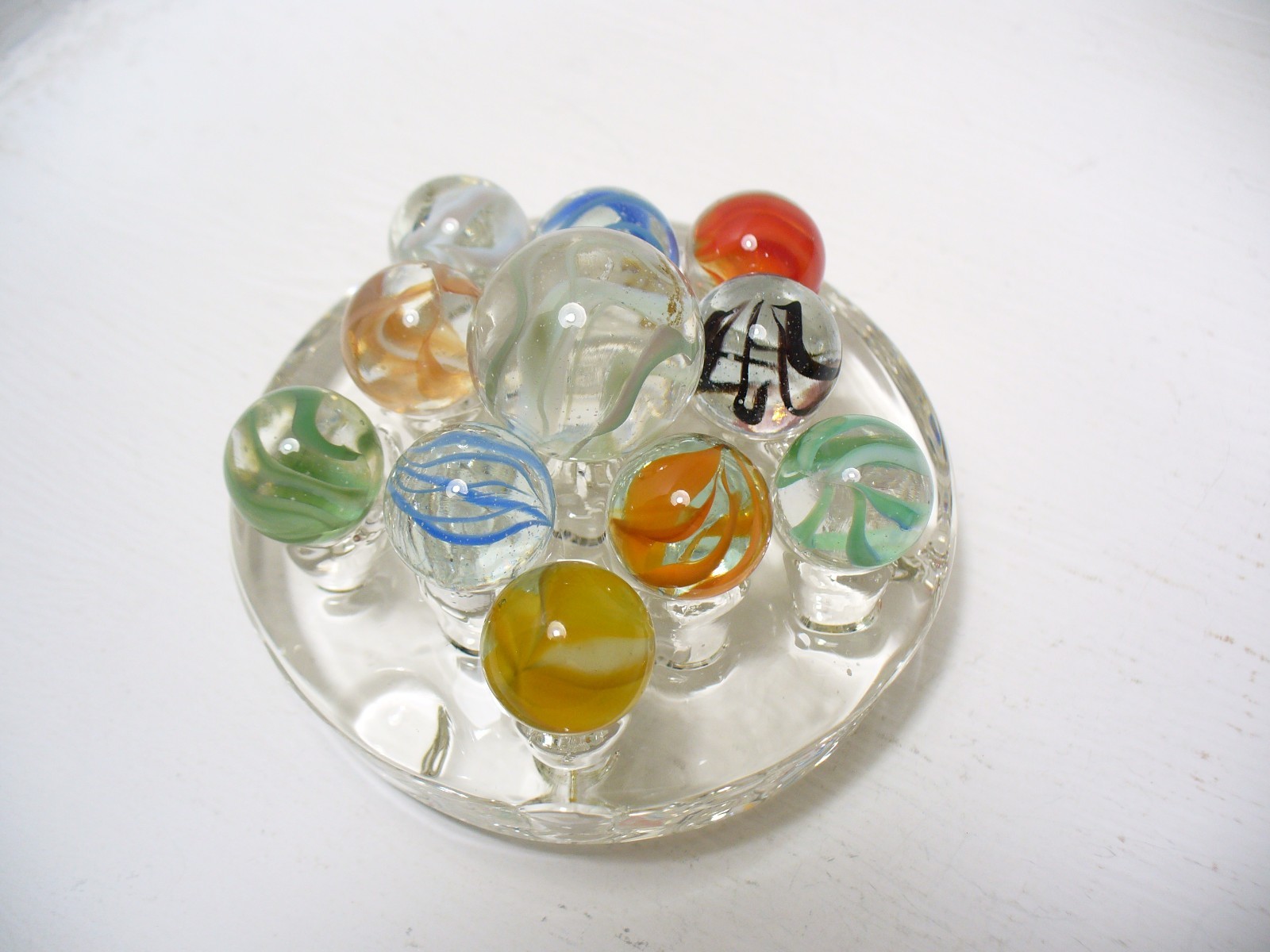 #971 Vintage Vitro Agate Cats Eye Marbles 11 pcs. 1 shooter and 10 regular