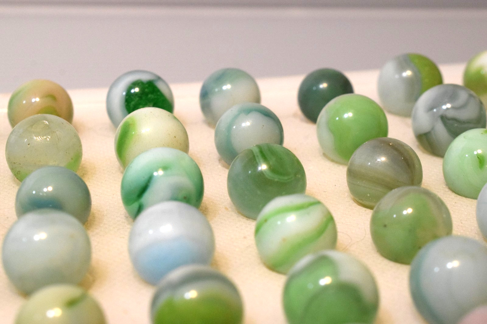 VITRO AGATE MARBLES ARKO 57PC MIXED LOT SHAMROCK GREEN AQUA BLUE COBALT LIME