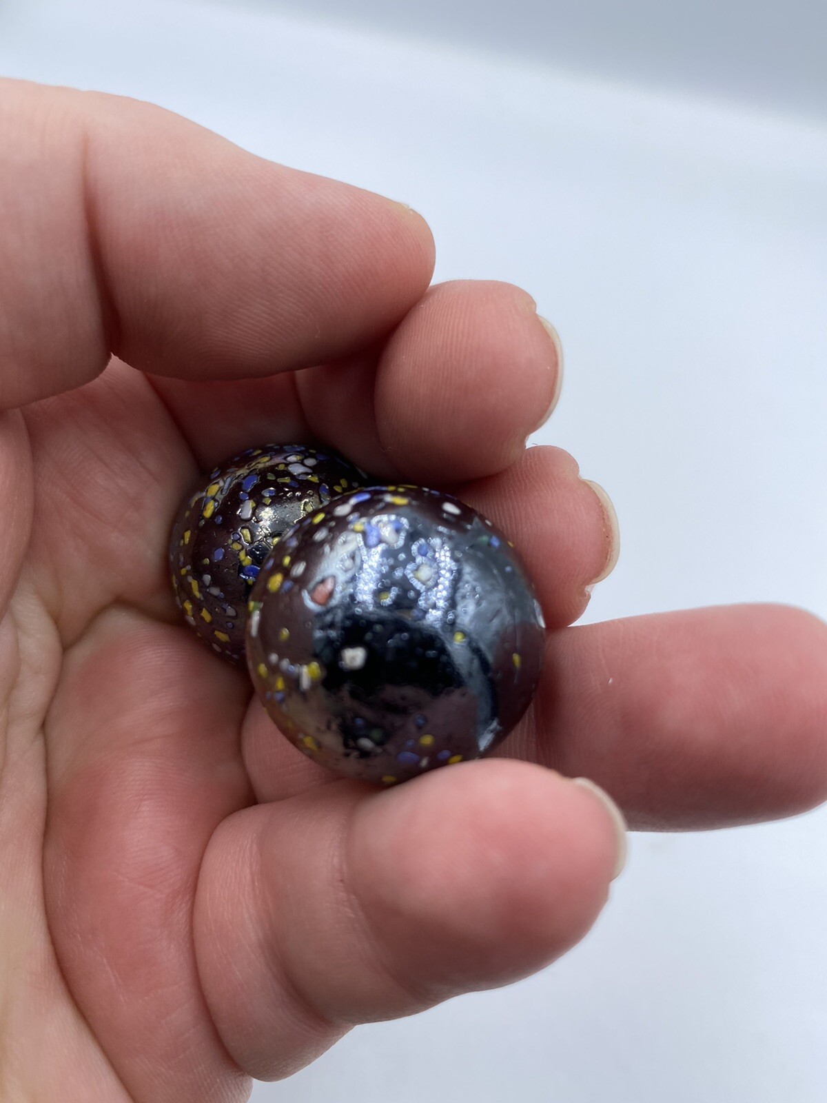 Confetti Marbles 2 med large lot Black with paint specks