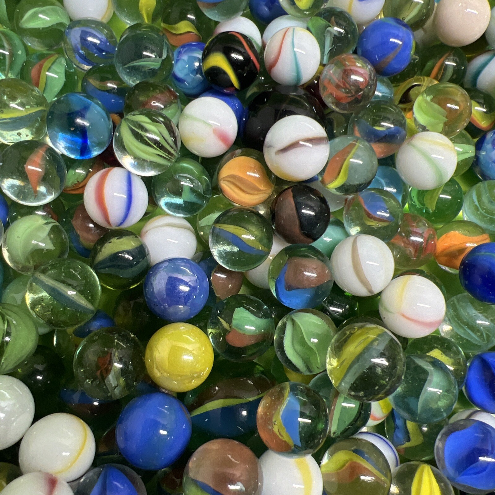 ESTATE FINDS Marbles Large Variety Lot Great Pieces Unsearched See Pictures 7lbs