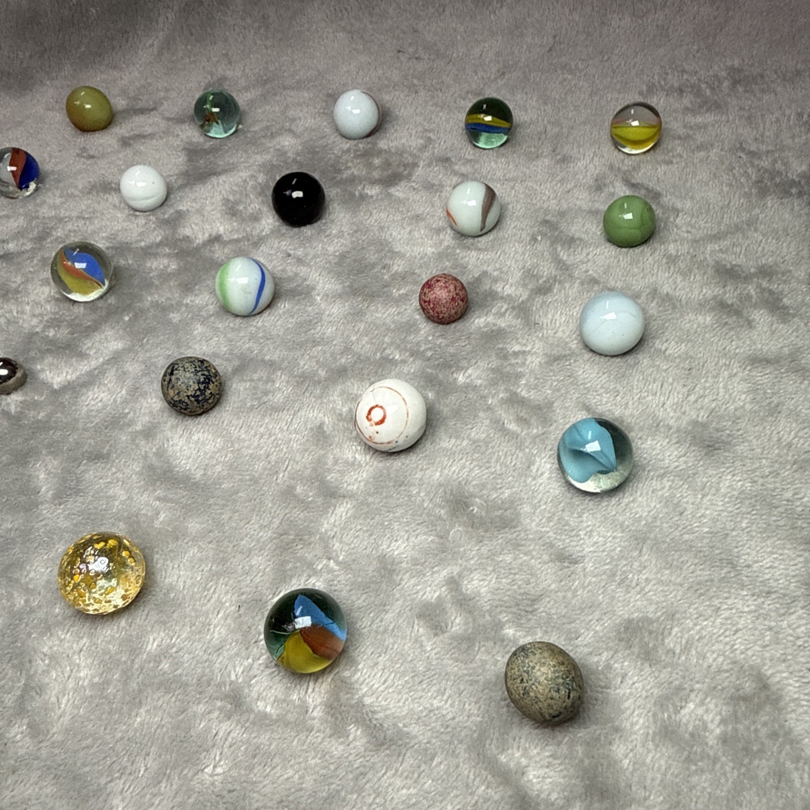 Random Lot of 25 Vintage Marbles, Assorted Colors/Styles/Sizes/Makers free ship!