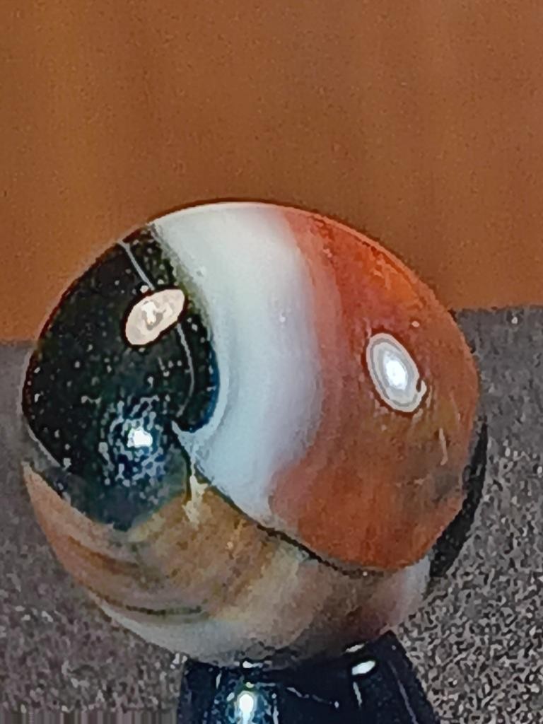 5/8″ Peltier Imperial Red to Dusty Rose Ice White Clear Rainbo NM Marble B316
