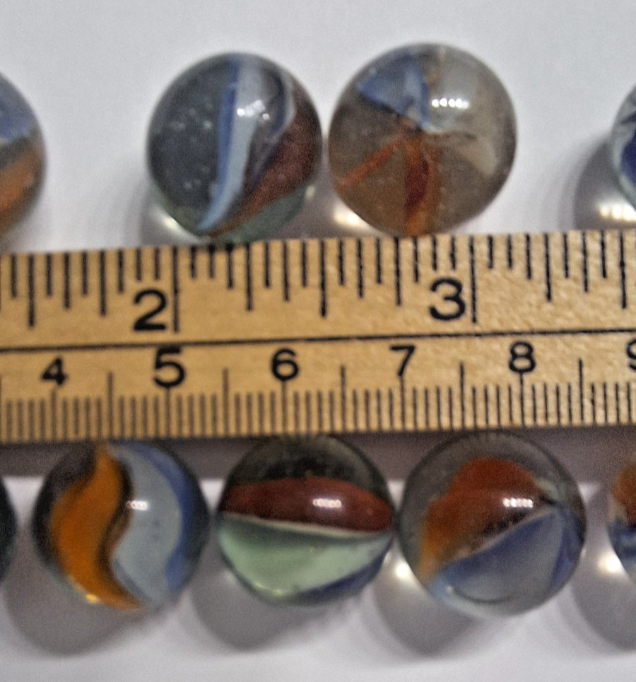 Vtg 6 Vane Tri Color Red White Blue Hybrid Cat’s Eye Marbles 11 ct. UV Reactive