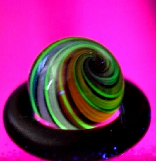 BRYAN TRILLAS GLASS MARBLE/.408″-RAINBOW UV/BLACK-THIN BLACK RIBBON,TEAL,PINK +