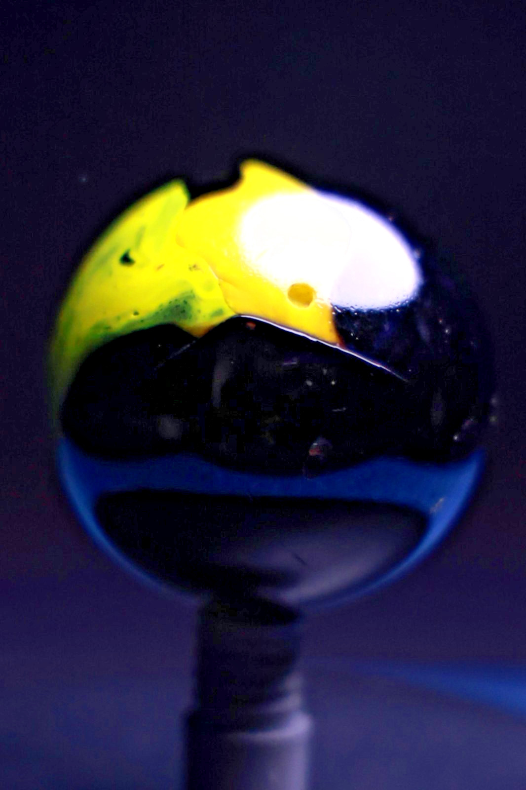 HUGE 1.62″ VTG Swirl Shooter Marble Yellow Black 41mm